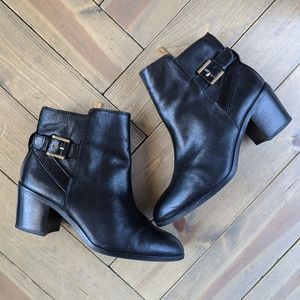 Louise et Cie Black Leather Booties size 7